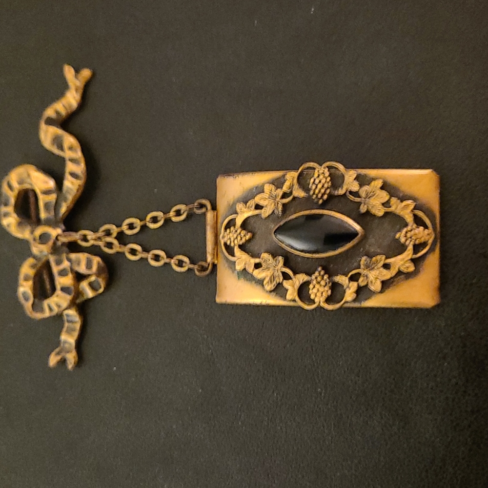 Vintage Brooch Locket. Gold and black with Onyx Stone.